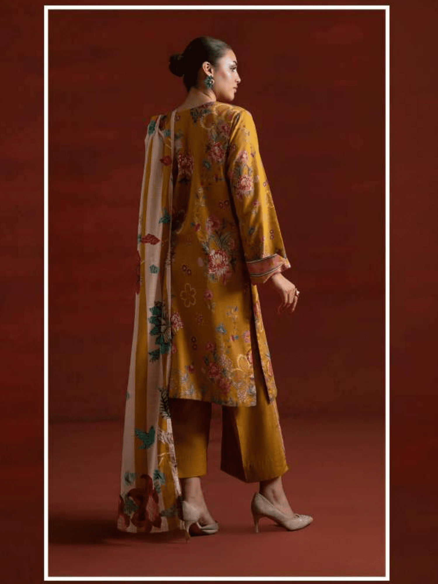 Popinn Women’s Digital Printed Khaddar Suit – 3 Piece Dyed Khaddar Unstitched, Winter Wear